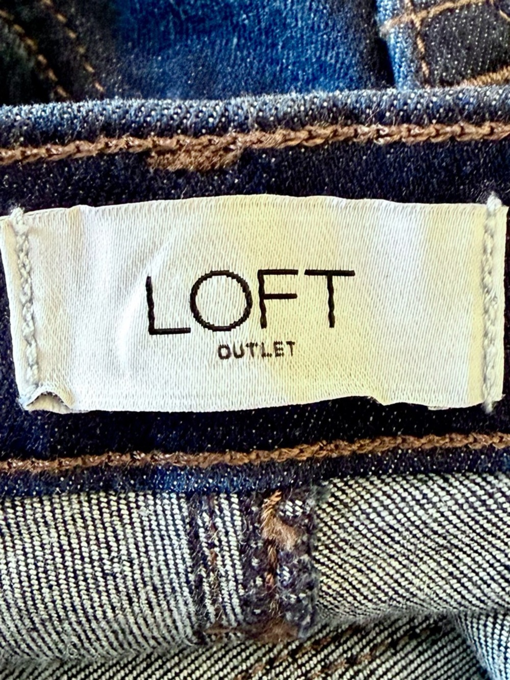 LOFT Outlet Bermuda Shorts - Picture 5 of 6